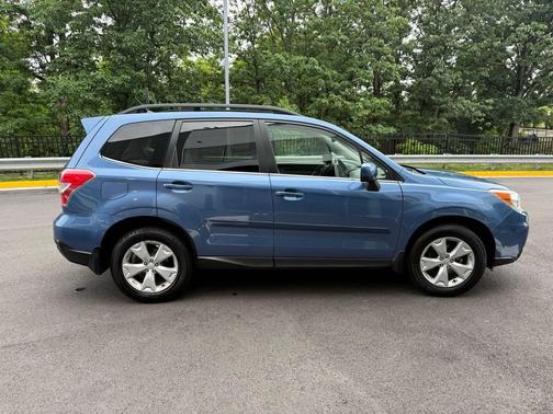Quartz Blue 2015 Subaru Forester 2.5i Limited