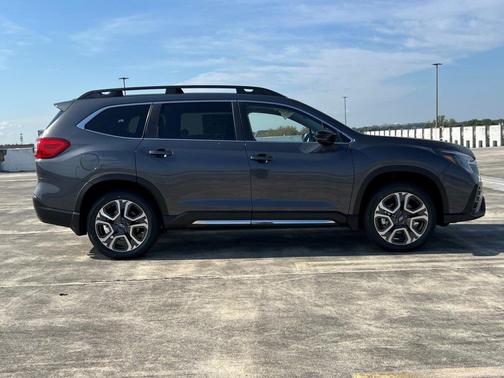 2025 Subaru Ascent Limited 7-Passenger