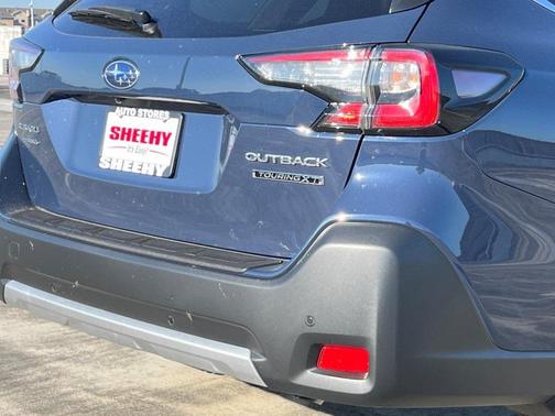 2025 Subaru Outback Touring XT