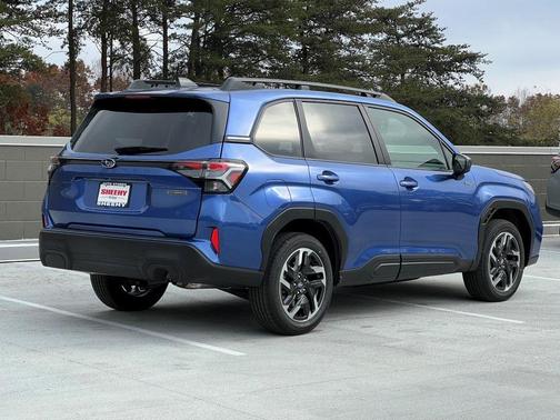 2025 Subaru Forester Hybrid Premium