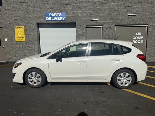 2016 Subaru Impreza 2.0i