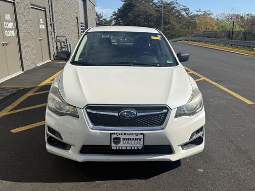 2016 Subaru Impreza 2.0i