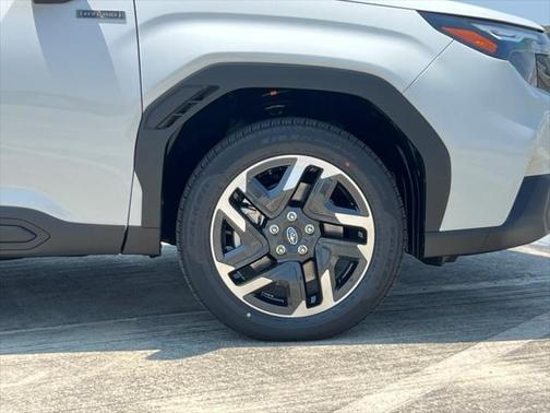 2025 Subaru Forester Hybrid Premium