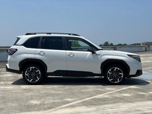 2025 Subaru Forester Hybrid Premium