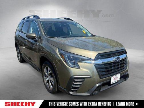 Green Metallic 2025 Subaru Ascent Premium 7-Passenger