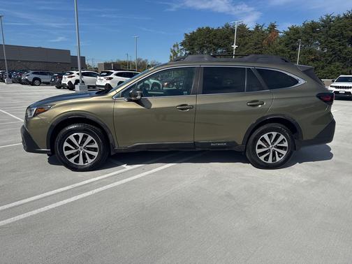 2020 Subaru Outback Premium