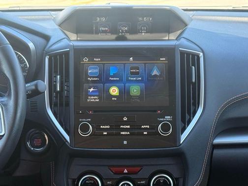 Ice Silver Metallic 2023 Subaru Crosstrek Limited