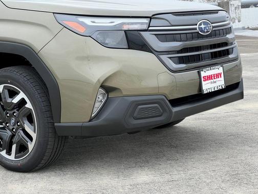 2025 Subaru Forester Hybrid Premium