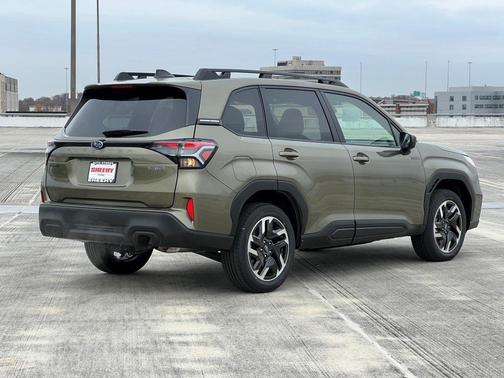 2025 Subaru Forester Hybrid Premium