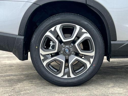 Silver Metallic 2026 Subaru Ascent Limited 7-Passenger