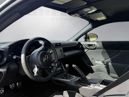 2023 Toyota GR86 Premium