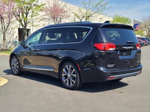 2020 Chrysler Pacifica Limited