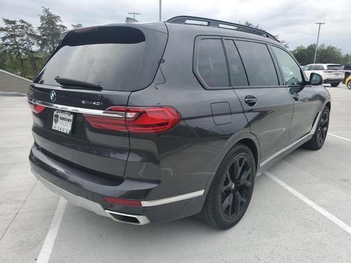 2022 BMW X7 xDrive40i