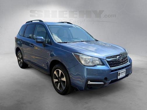 Quartz Blue Pearl 2017 Subaru Forester 2.5i Premium