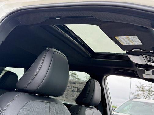 White Pearl 2026 Subaru Outback Touring XT