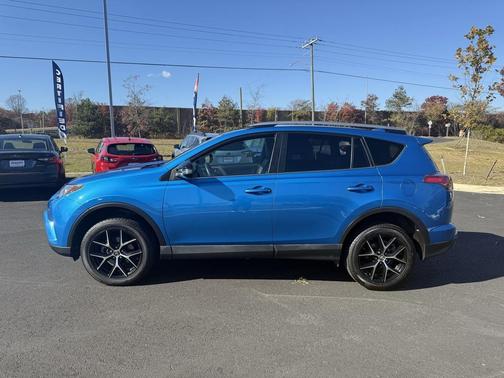 2018 Toyota RAV4 SE