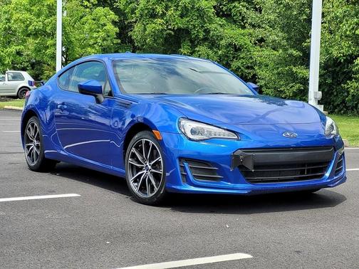 Photo 2 of 29 of 2018 Subaru BRZ Premium