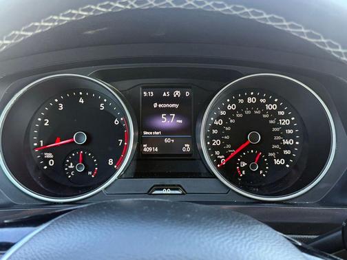 Platinum Gray Metallic 2021 Volkswagen Tiguan 2.0T SE 4MOTION
