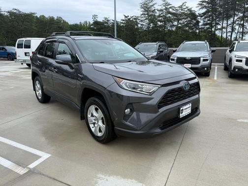 Magnetic Gray Metallic 2021 Toyota RAV4 Hybrid XLE