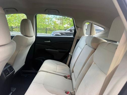 White Diamond Pearl 2015 Honda CR-V LX