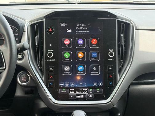 Crystal White Pearl 2024 Subaru Crosstrek Limited