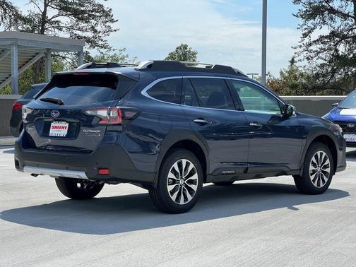 2025 Subaru Outback Touring XT