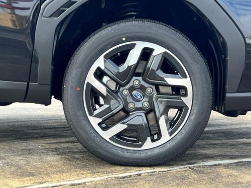 2025 Subaru Forester Hybrid Premium