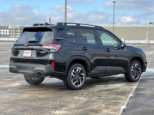 2025 Subaru Forester Hybrid Premium