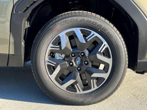 2025 Subaru Forester Premium