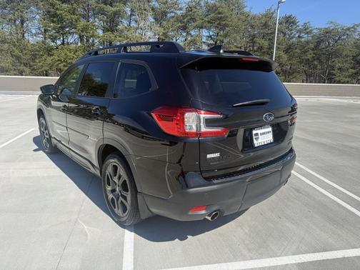2025 Subaru Ascent Onyx Edition Touring 7-Passenger