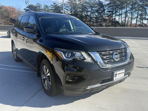 2020 Nissan Pathfinder S 4WD