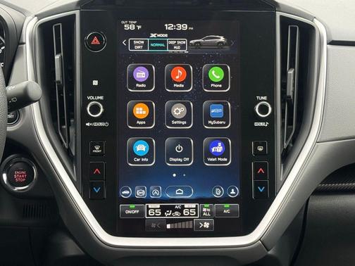 Crystal White Pearl 2025 Subaru Crosstrek Premium