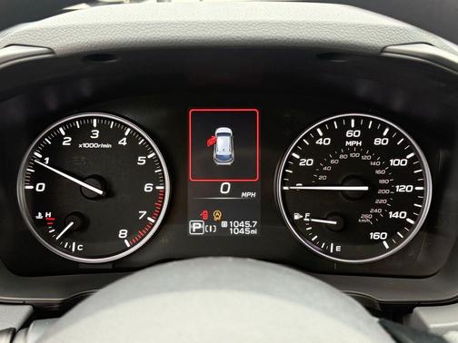 Crystal White Pearl 2025 Subaru Crosstrek Premium