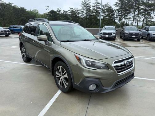 Wilderness Green Metallic 2018 Subaru Outback 3.6R Limited