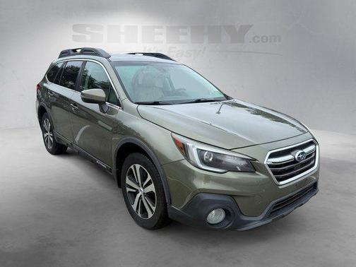 Wilderness Green Metallic 2018 Subaru Outback 3.6R Limited