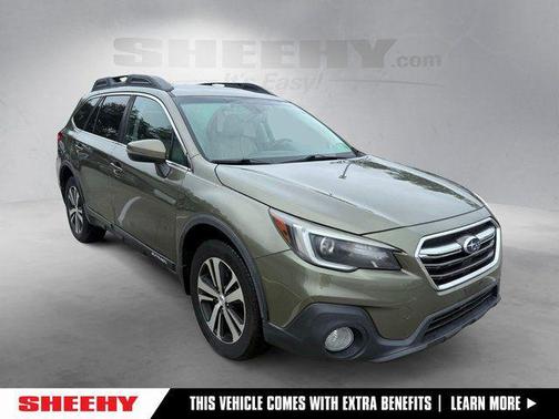 Wilderness Green Metallic 2018 Subaru Outback 3.6R Limited