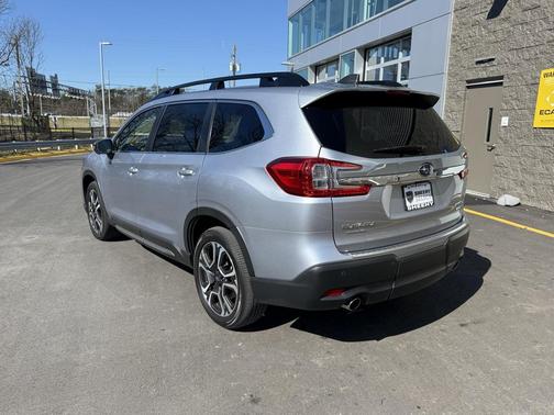 2023 Subaru Ascent Limited 7-Passenger