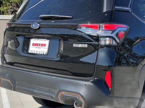 Black / Silver 2026 Subaru Forester Hybrid Sport
