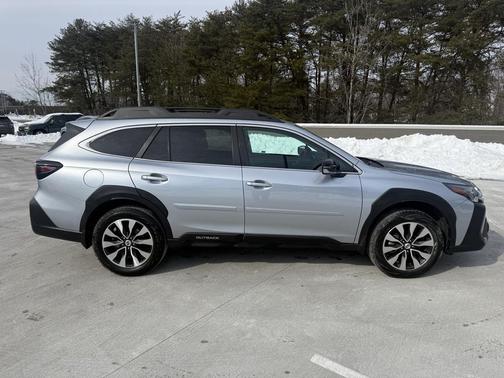 2023 Subaru Outback Limited XT