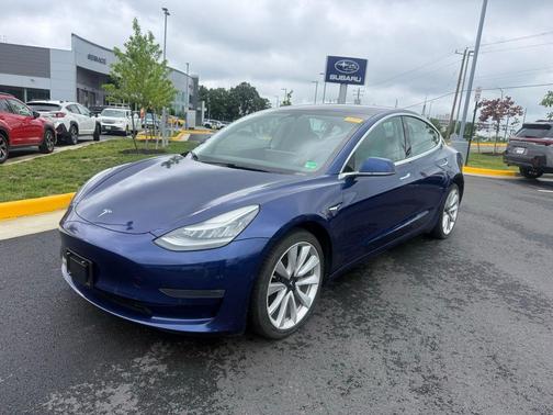 Deep Blue Metallic 2020 Tesla Model 3 Long Range