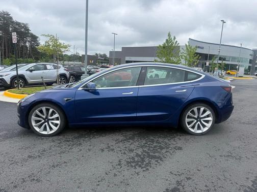 Deep Blue Metallic 2020 Tesla Model 3 Long Range