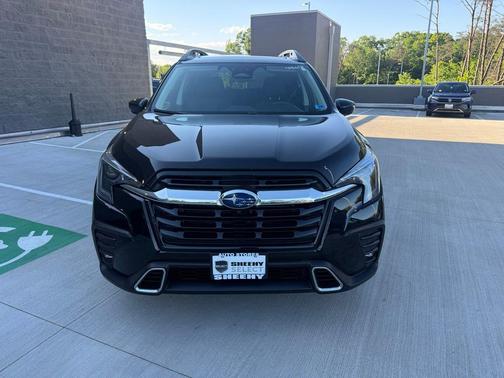 Crystal Black Silica 2025 Subaru Ascent Touring 7-Passenger