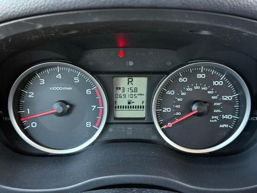 Dark Gray Metallic 2016 Subaru Forester 2.5i