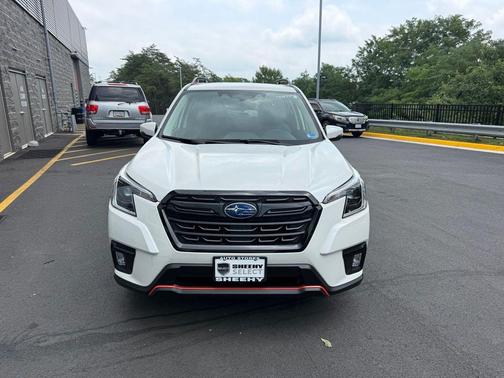 Crystal White Pearl 2024 Subaru Forester Sport