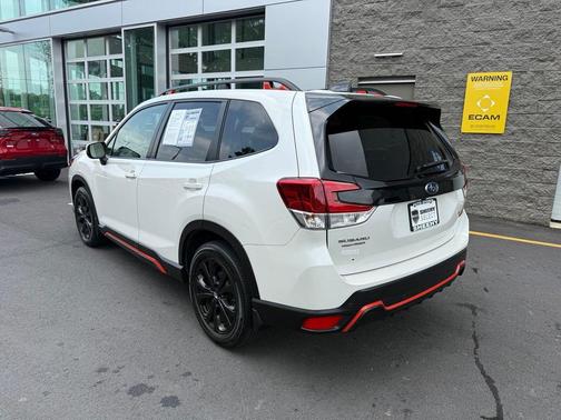 Crystal White Pearl 2024 Subaru Forester Sport