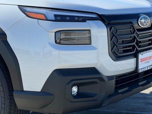 White Pearl 2026 Subaru Outback Limited