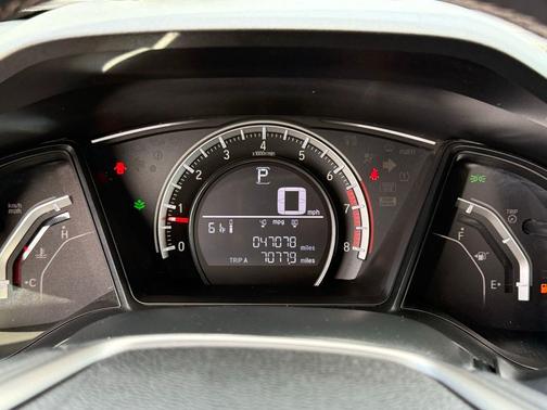 Lunar Silver Metallic 2018 Honda Civic Sport