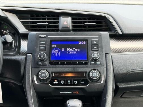 Lunar Silver Metallic 2018 Honda Civic Sport