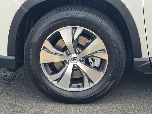 2024 Subaru Ascent Premium 7-Passenger