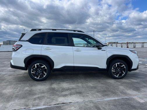 White Pearl 2026 Subaru Forester Hybrid Premium